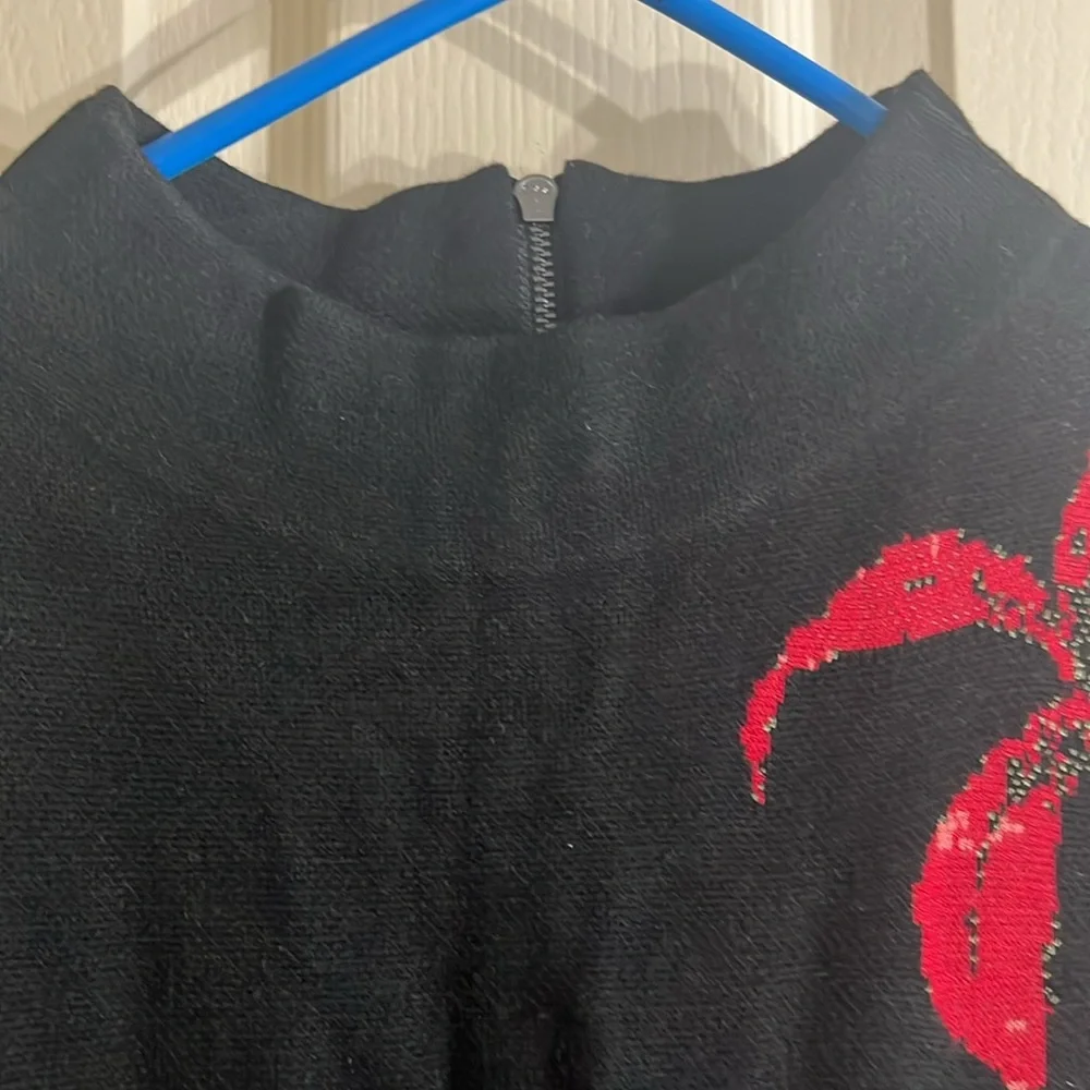 CHICOS knit sweater size 2 (12-14) in like new condition - Picture 3 of 6